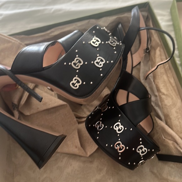 COPY - Gucci Nero platform heels - Picture 5 of 6